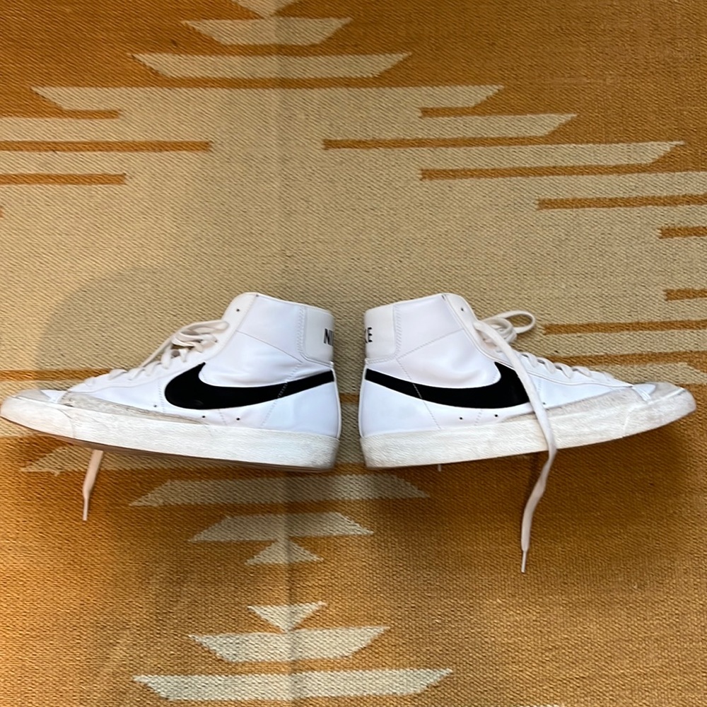 Nike Blazer Mid ‘77 Vintage White/Black (Men’s size 11)